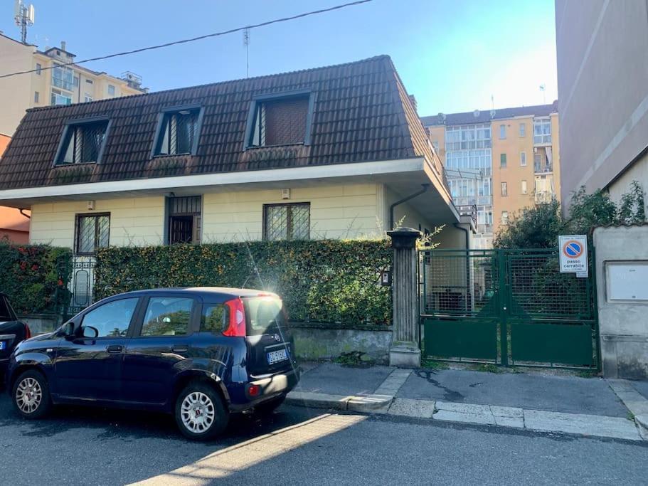 Appartamento Indipendente A Mirafiori Sud Turín Exterior foto